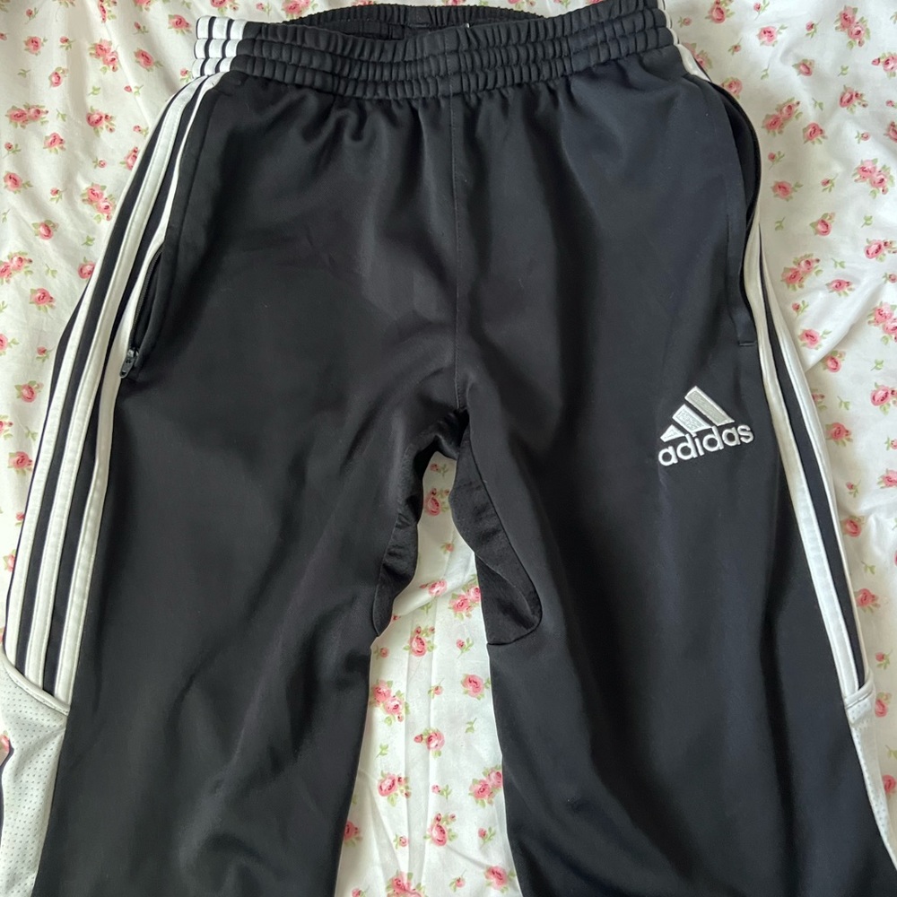 Adidas sweatpants